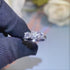 Bague de promesse Pandora à trois pierres Moissanite Ema
